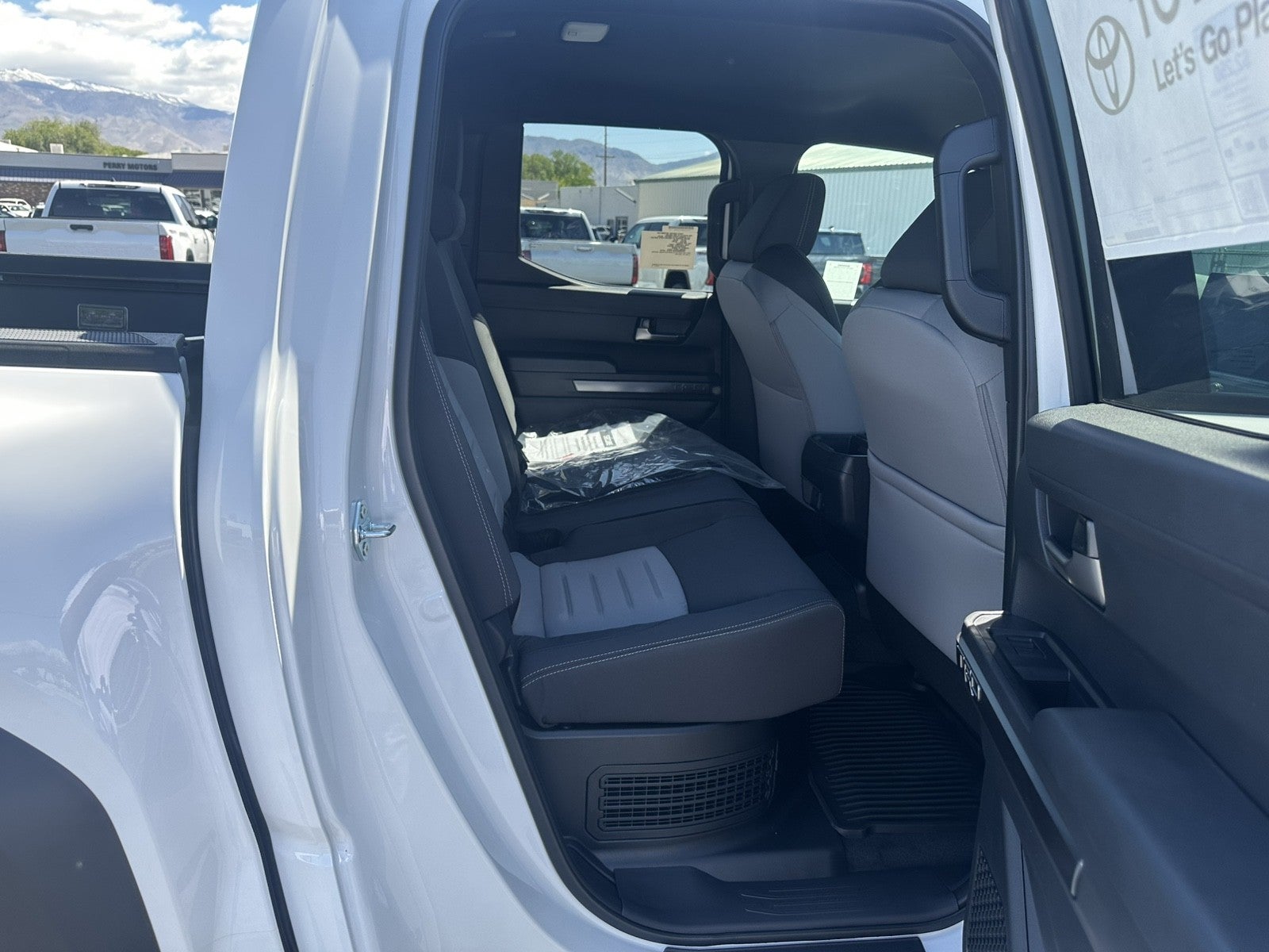 2026 Toyota Tacoma i-FORCE MAX TRD Off-Road i-FORCE MAX