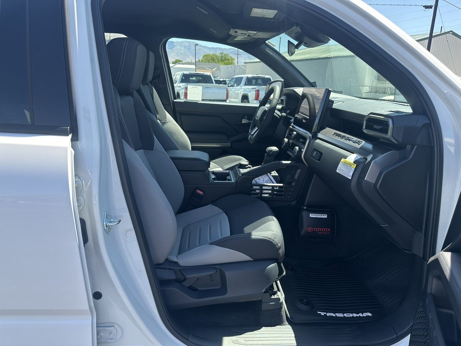 2026 Toyota Tacoma i-FORCE MAX TRD Off-Road i-FORCE MAX