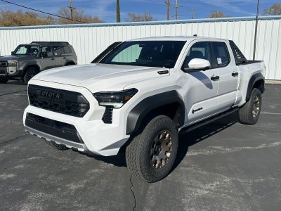 2025 Toyota Tacoma i-FORCE MAX Trailhunter