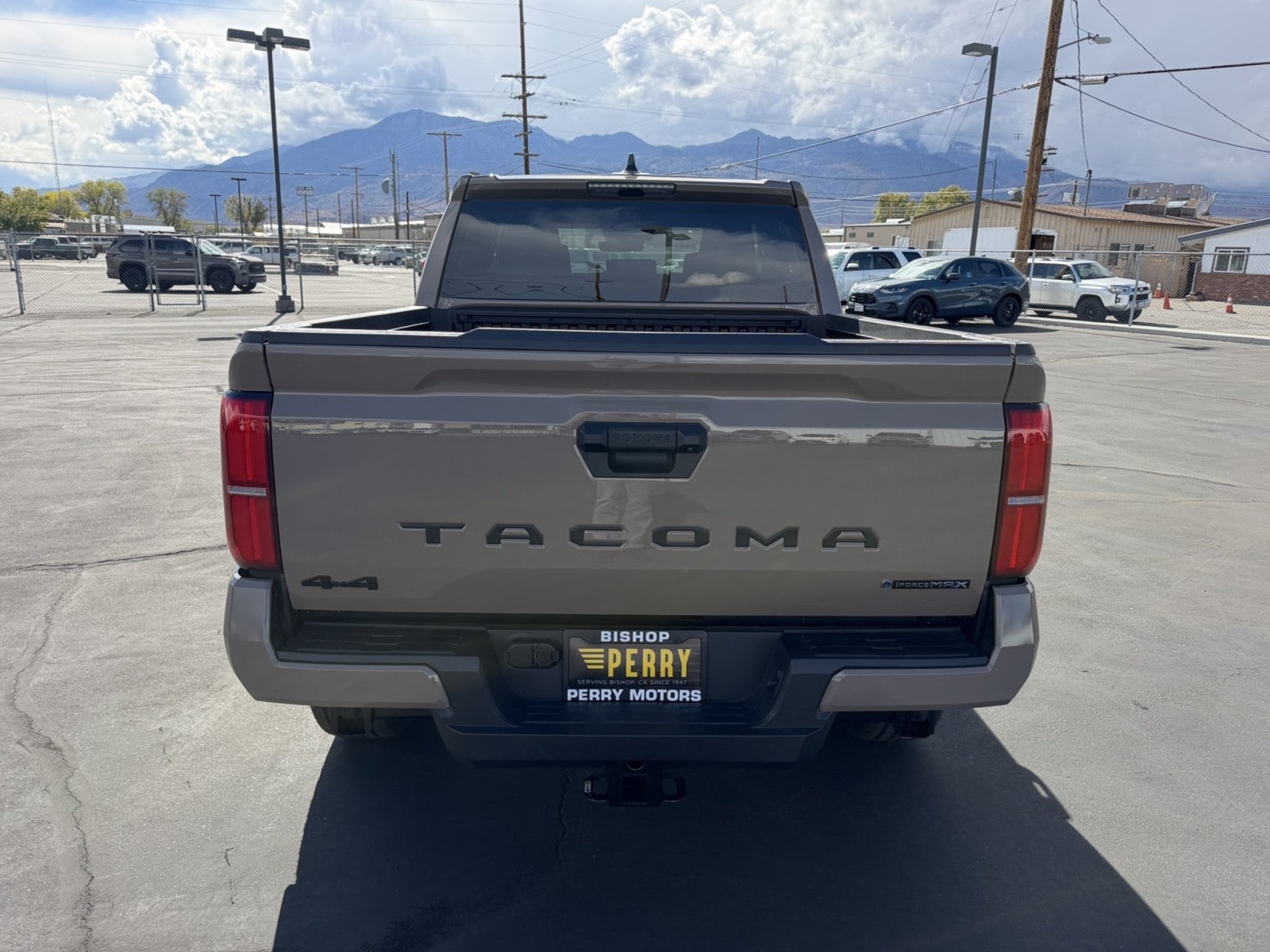 2026 Toyota Tacoma i-FORCE MAX TRD Off-Road i-FORCE MAX
