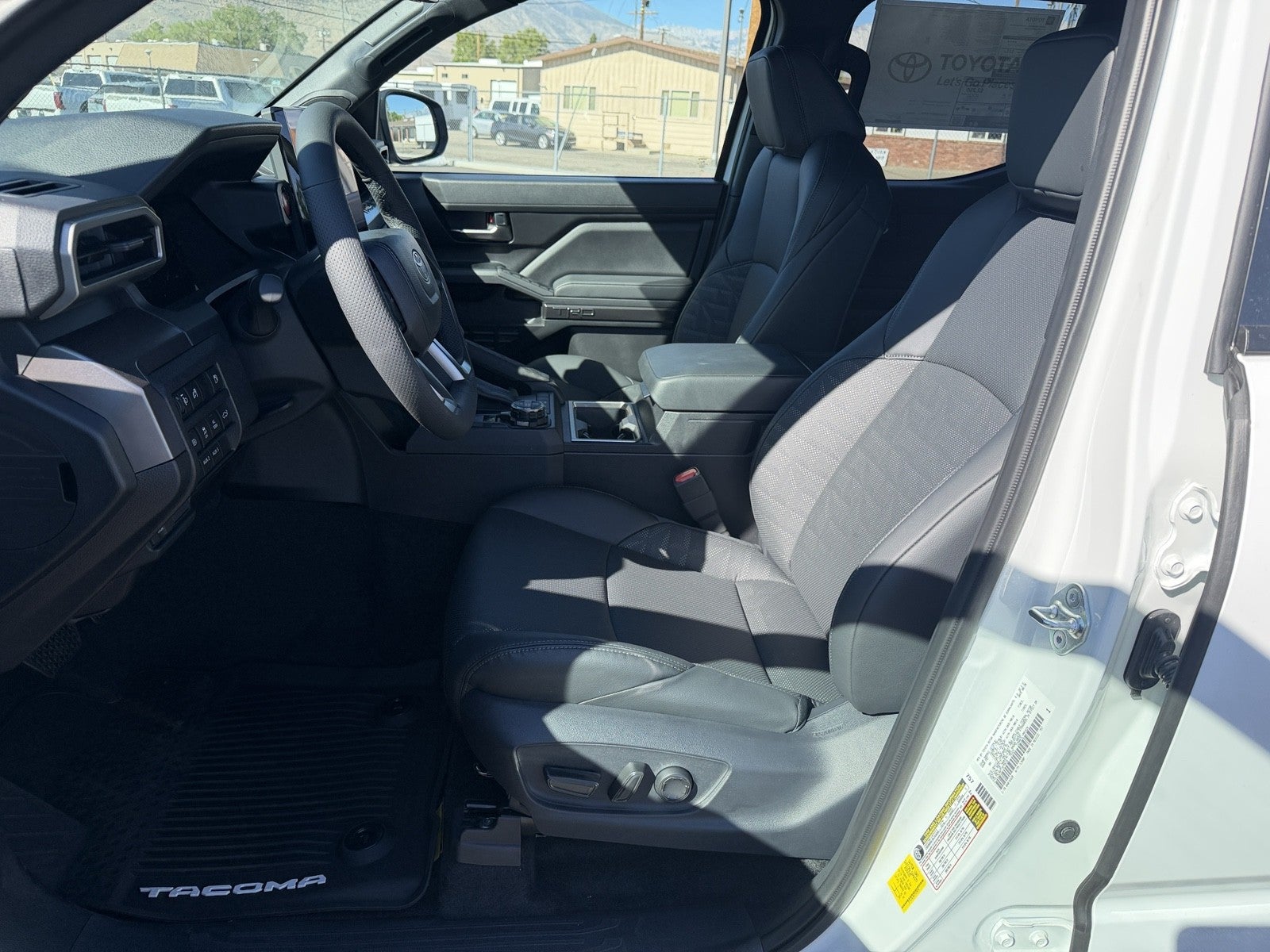 2026 Toyota Tacoma i-FORCE MAX TRD Off-Road i-FORCE MAX