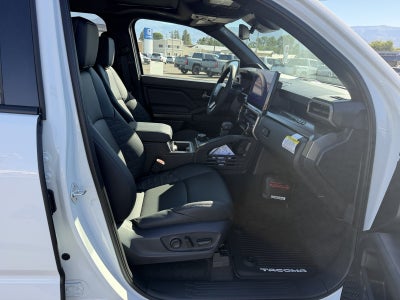 2026 Toyota Tacoma i-FORCE MAX TRD Off-Road i-FORCE MAX