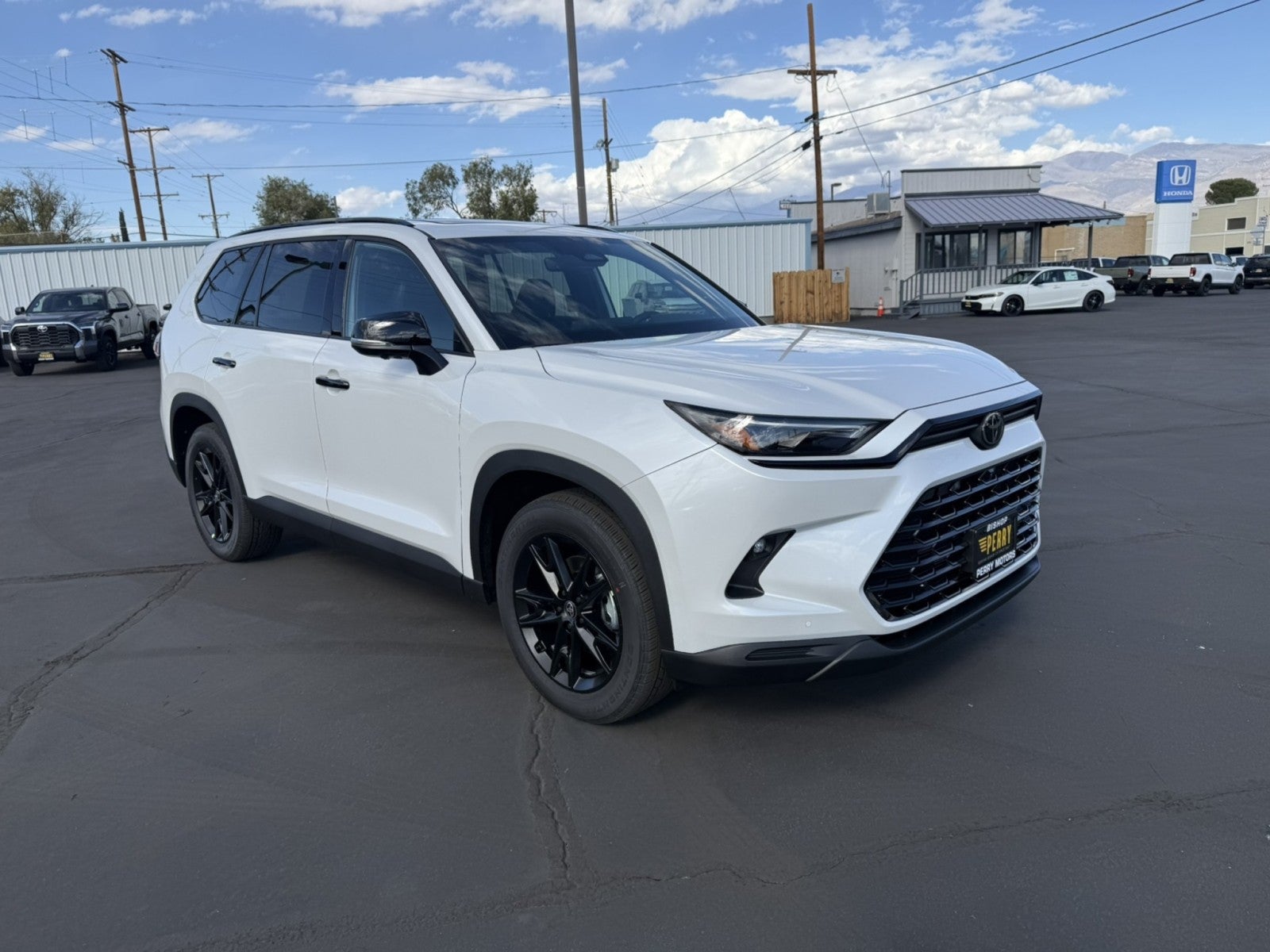 2026 Toyota Grand Highlander Hybrid Hybrid Nightshade