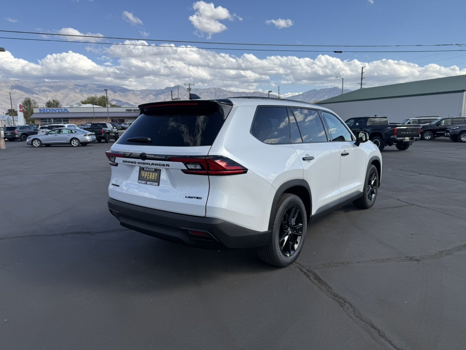 2026 Toyota Grand Highlander Hybrid Hybrid Nightshade