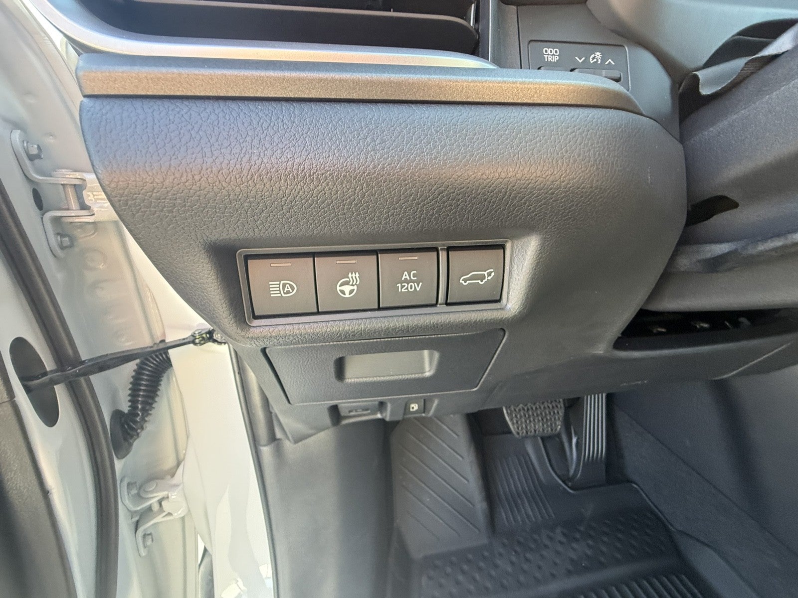 2026 Toyota Grand Highlander Hybrid Hybrid Nightshade