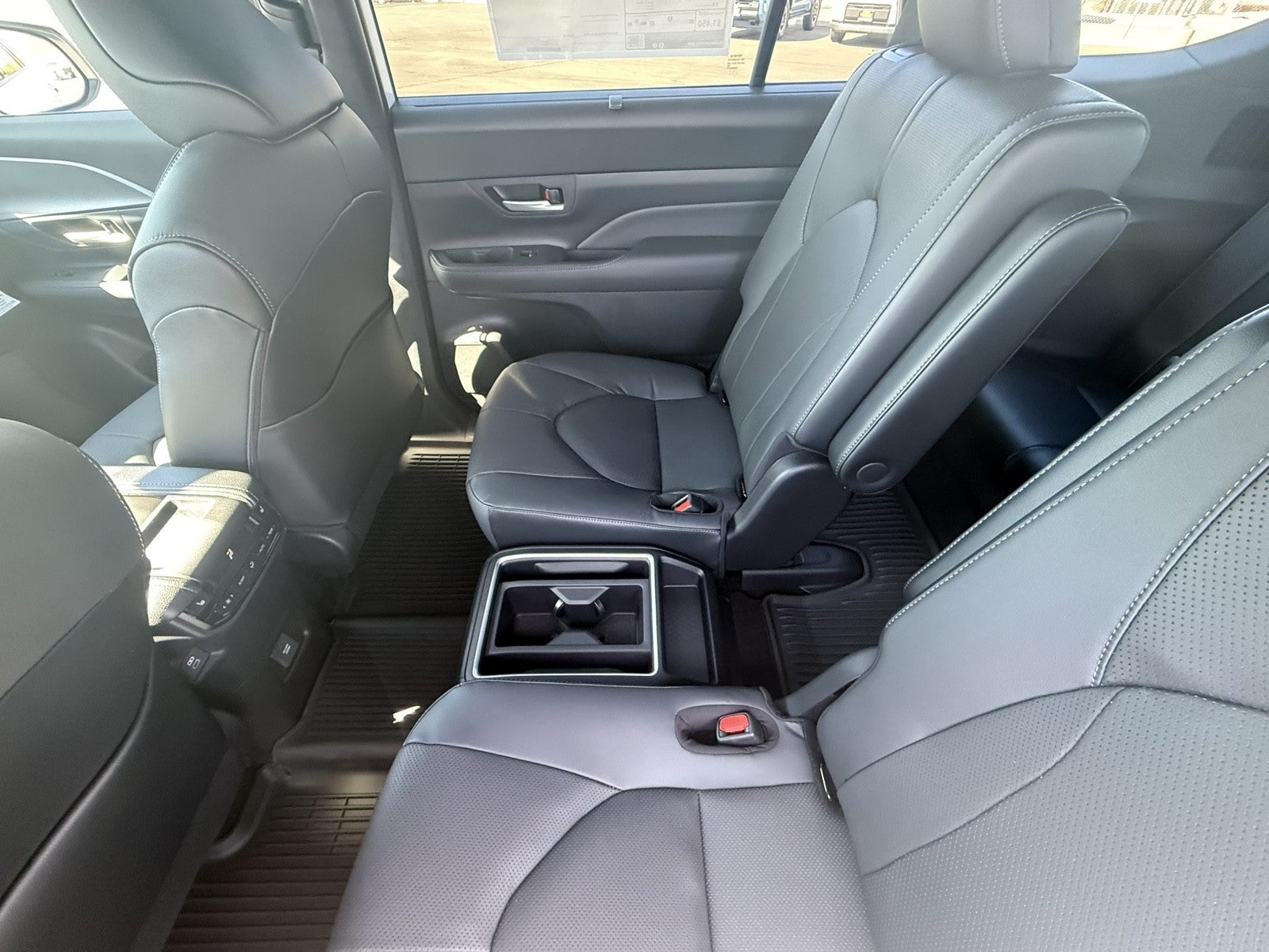 2026 Toyota Grand Highlander Hybrid Hybrid Nightshade