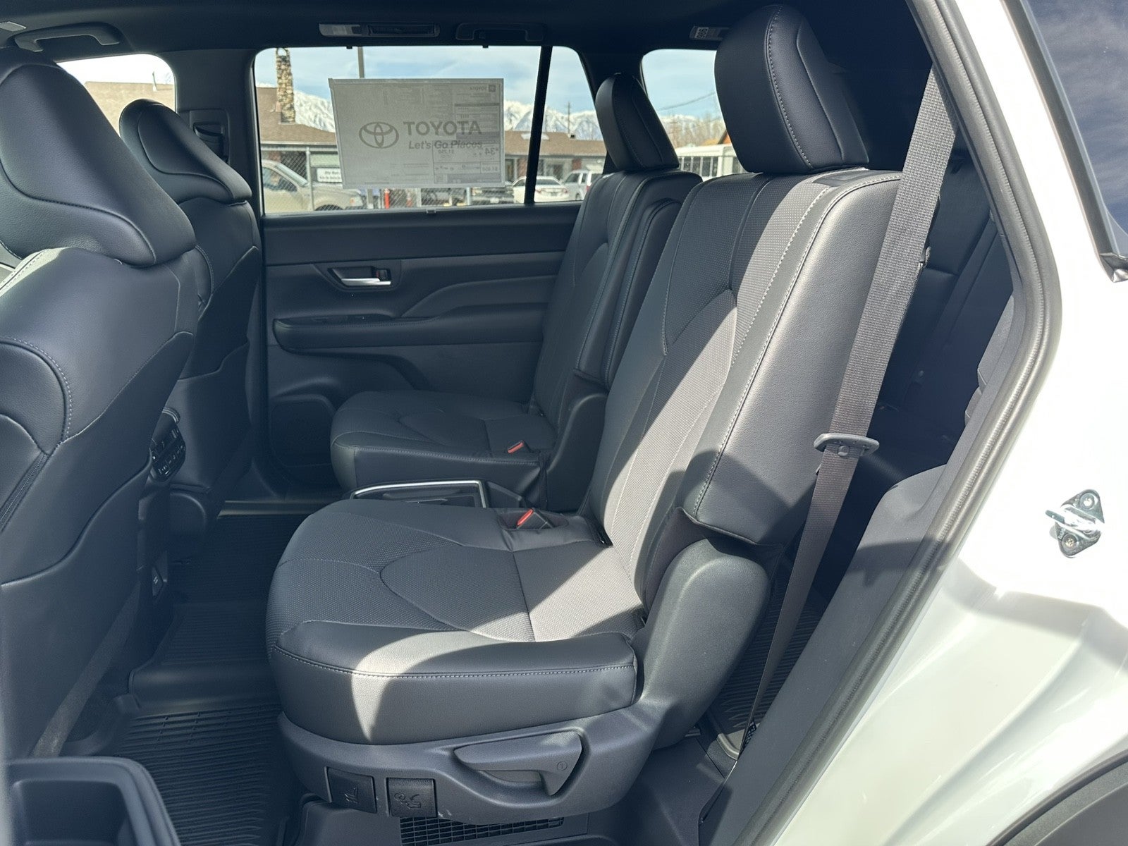 2026 Toyota Grand Highlander Hybrid Hybrid Nightshade