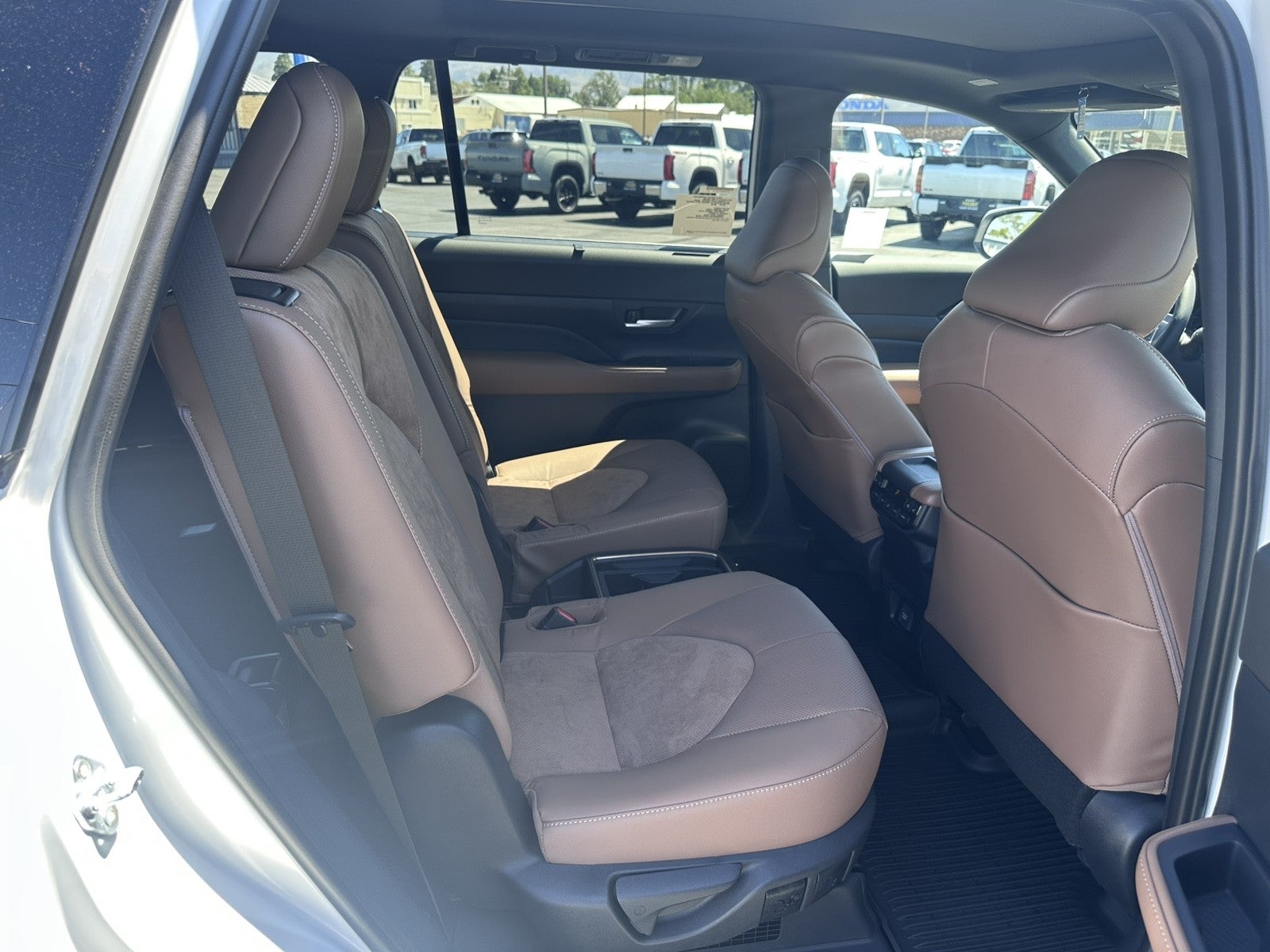2026 Toyota Grand Highlander Hybrid Hybrid MAX Platinum
