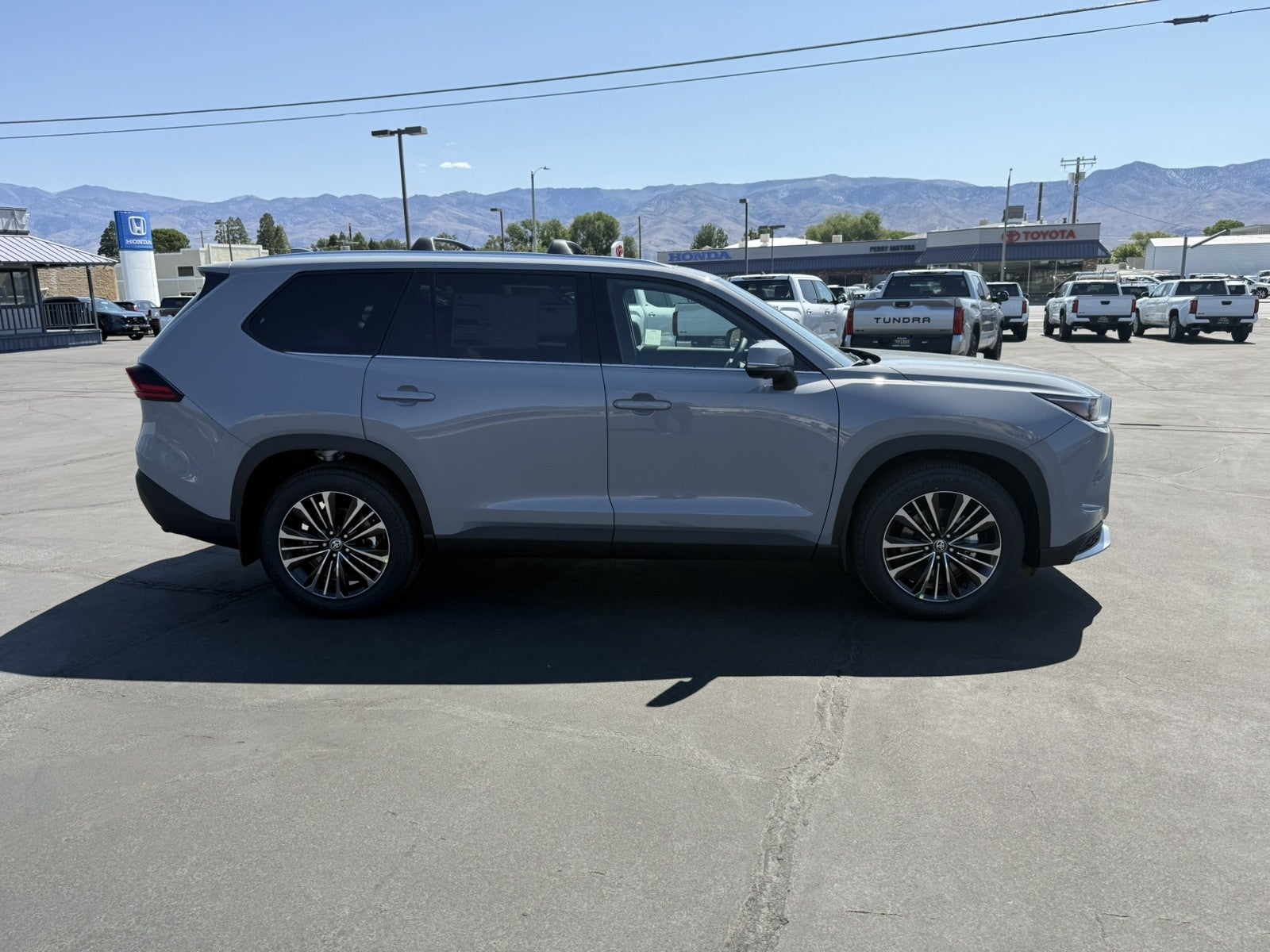 2026 Toyota Grand Highlander Hybrid Hybrid MAX Platinum