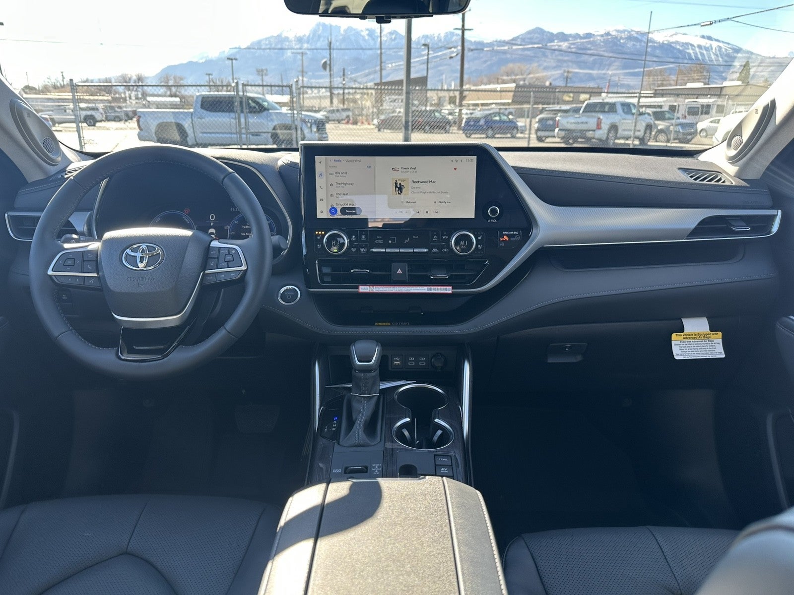 2026 Toyota Highlander Hybrid Hybrid Platinum