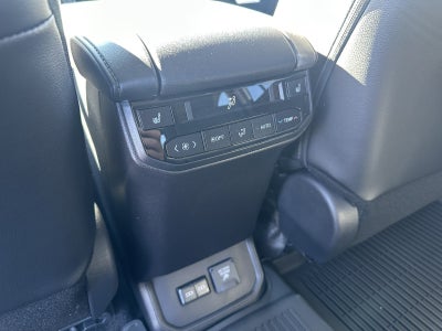 2026 Toyota Highlander Hybrid Hybrid Platinum