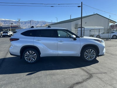 2026 Toyota Highlander Hybrid Hybrid Platinum