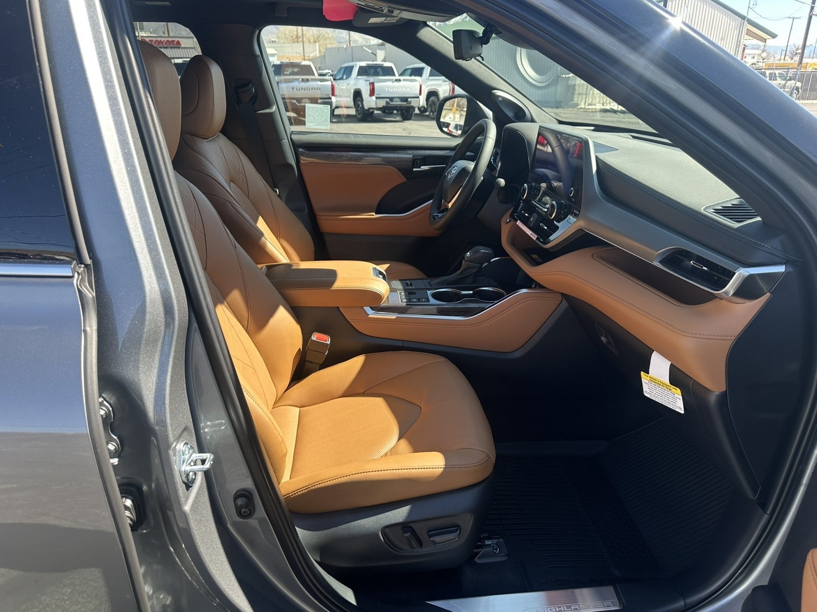 2026 Toyota Highlander Hybrid Hybrid Platinum