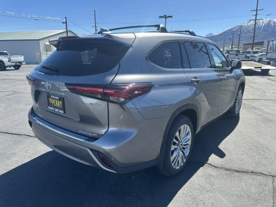 2026 Toyota Highlander Hybrid Hybrid Platinum