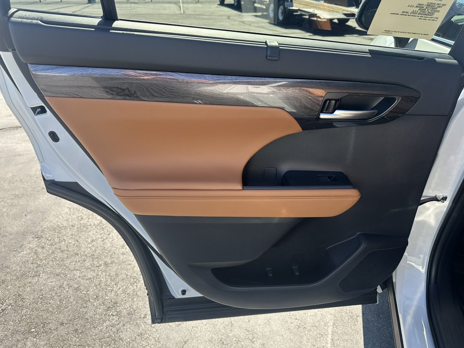 2026 Toyota Highlander Hybrid Hybrid Platinum