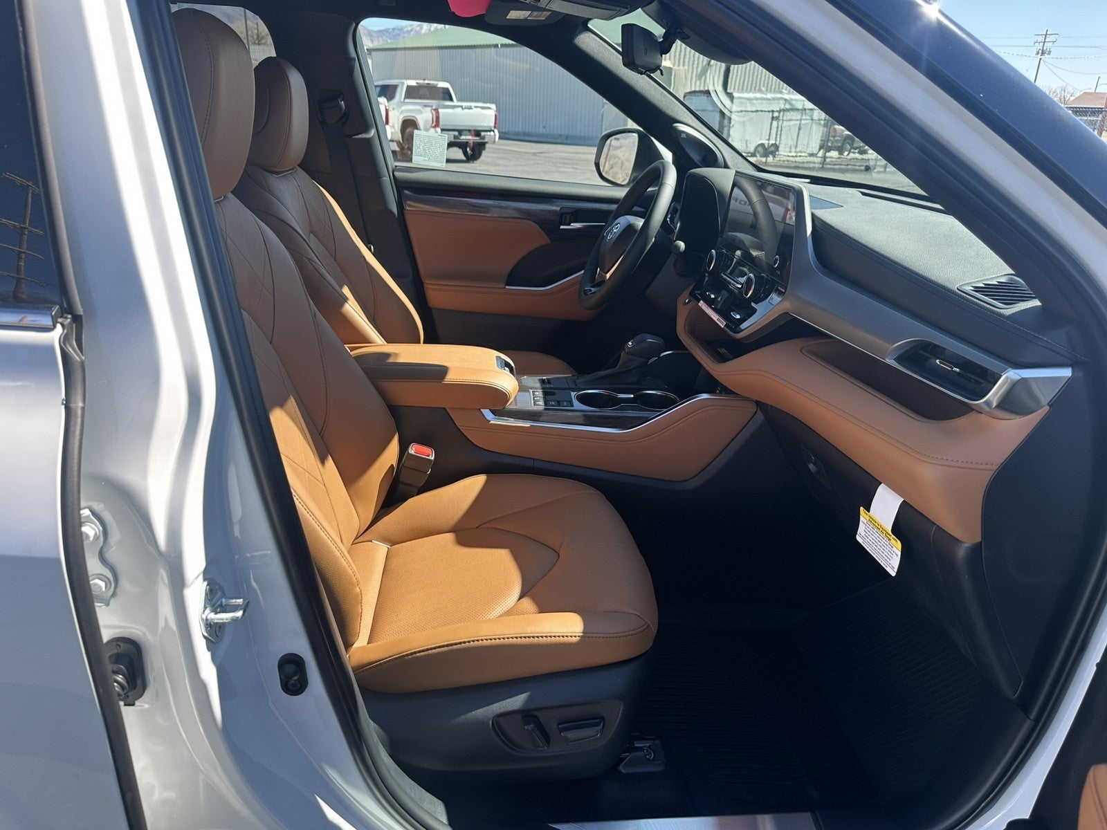 2026 Toyota Highlander Hybrid Hybrid Platinum