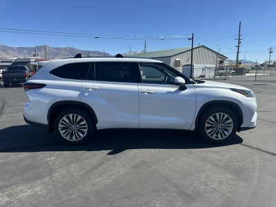 2026 Toyota Highlander Hybrid Hybrid Platinum