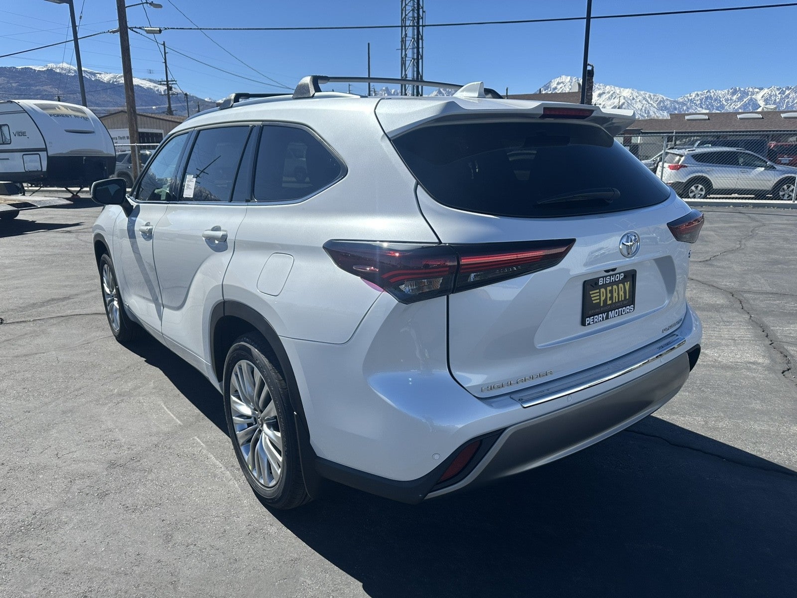 2026 Toyota Highlander Hybrid Hybrid Platinum