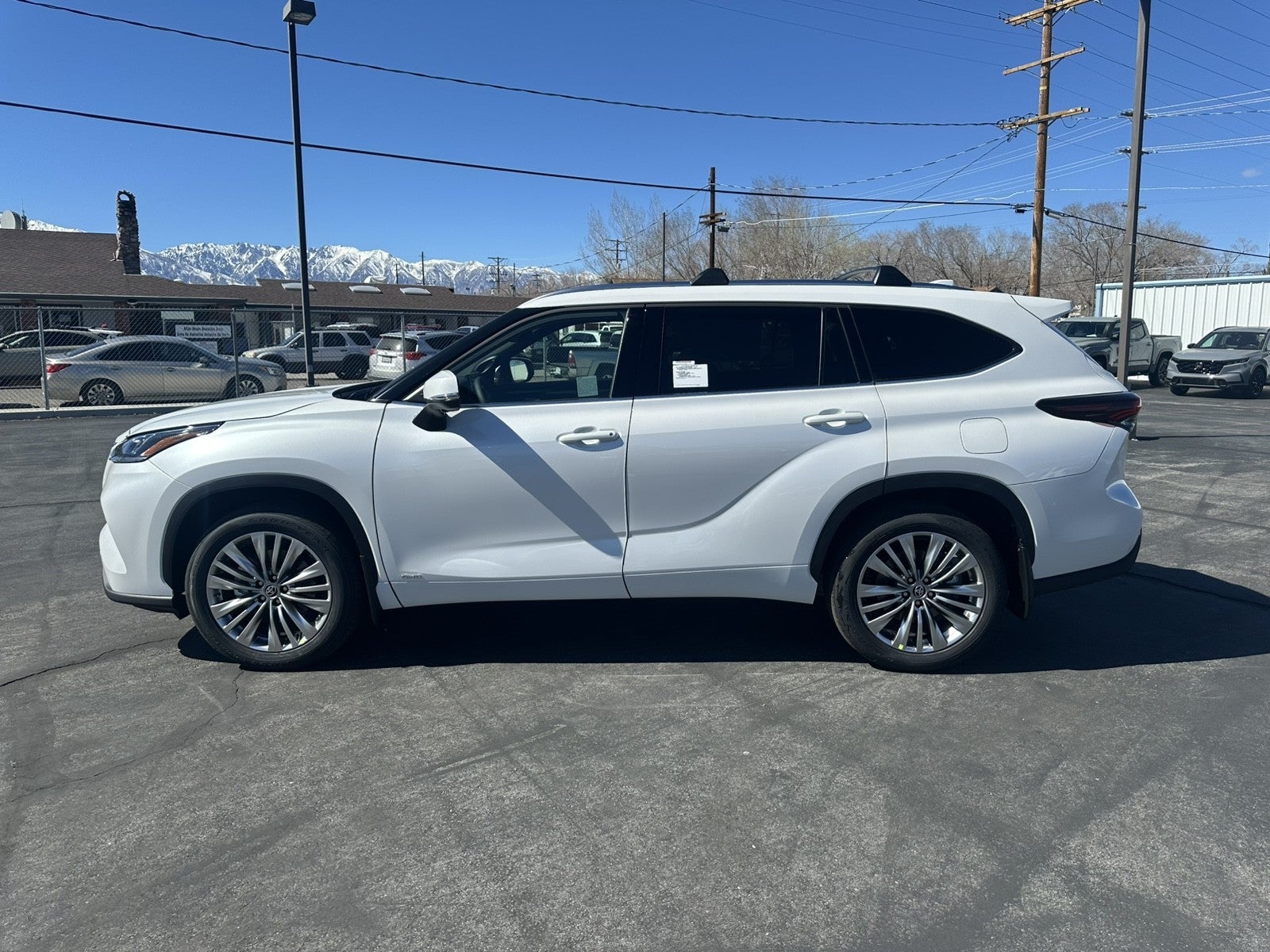 2026 Toyota Highlander Hybrid Hybrid Platinum