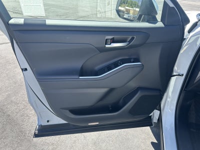 2026 Toyota Highlander Hybrid Hybrid XLE