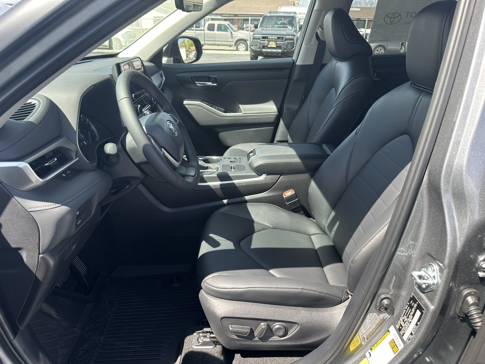 2026 Toyota Highlander Hybrid Hybrid XLE