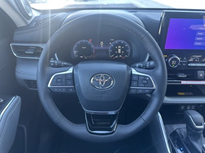 2026 Toyota Highlander Limited