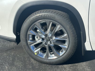 2026 Toyota Highlander Limited