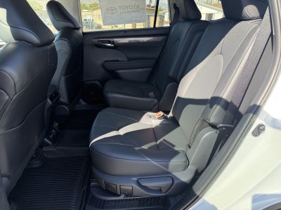 2026 Toyota Highlander Hybrid Hybrid Limited