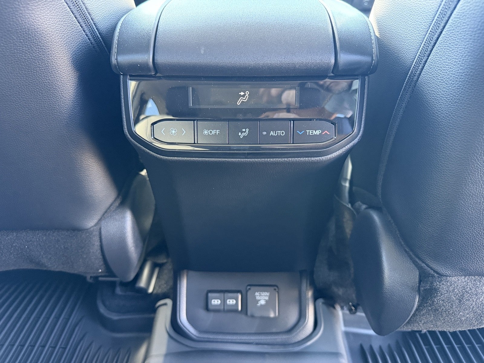 2026 Toyota Highlander Hybrid Hybrid Limited