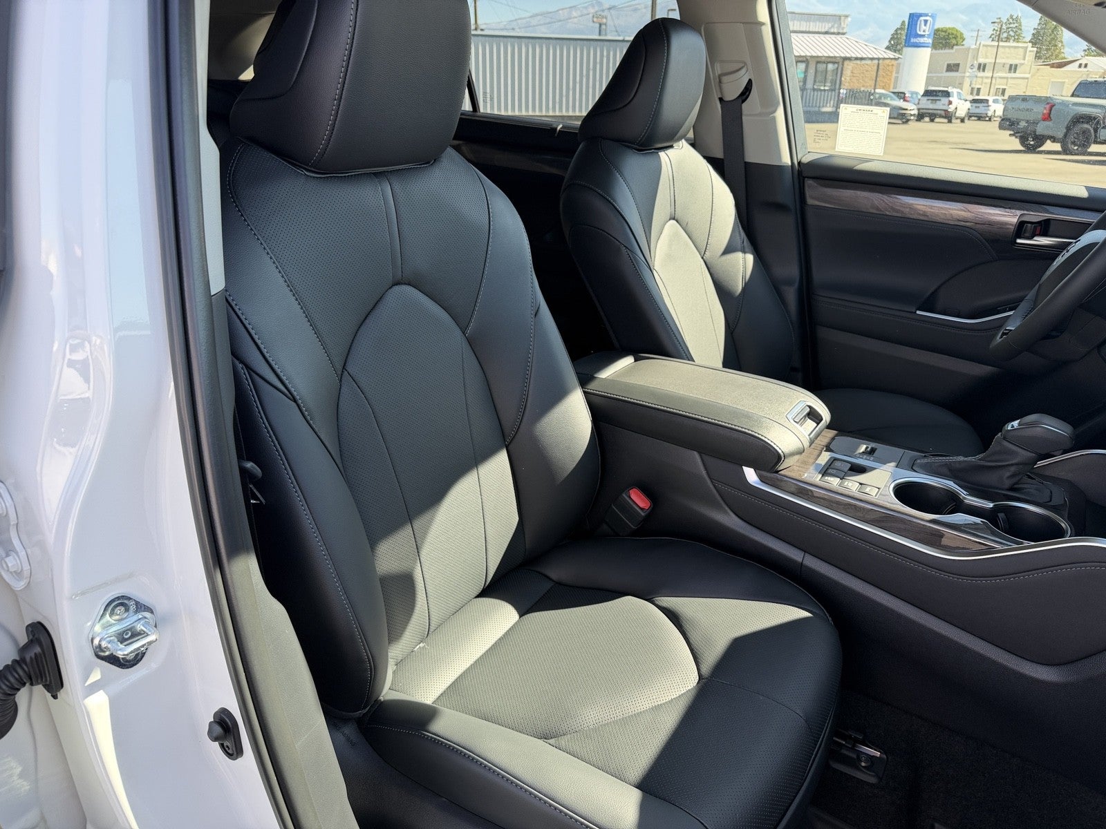 2026 Toyota Highlander Hybrid Hybrid Limited
