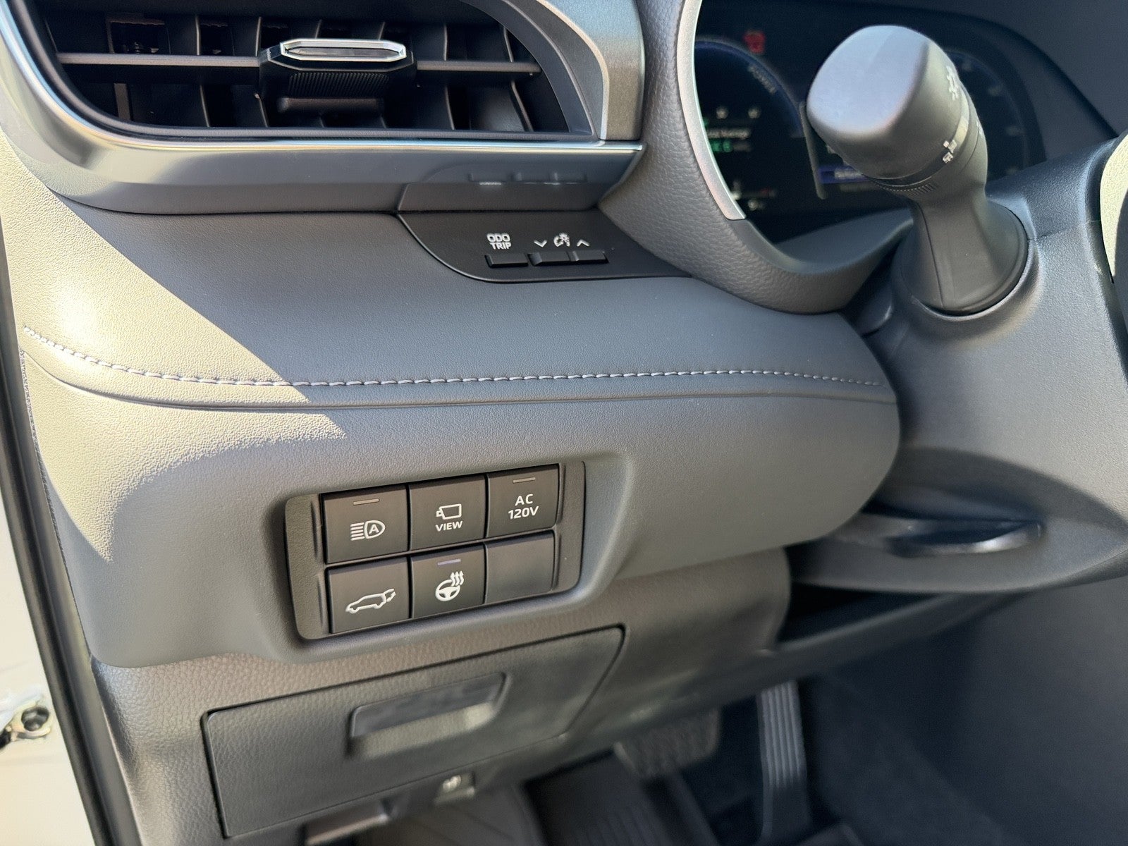 2026 Toyota Highlander Hybrid Hybrid Limited