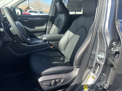 2026 Toyota Highlander Hybrid Hybrid Limited