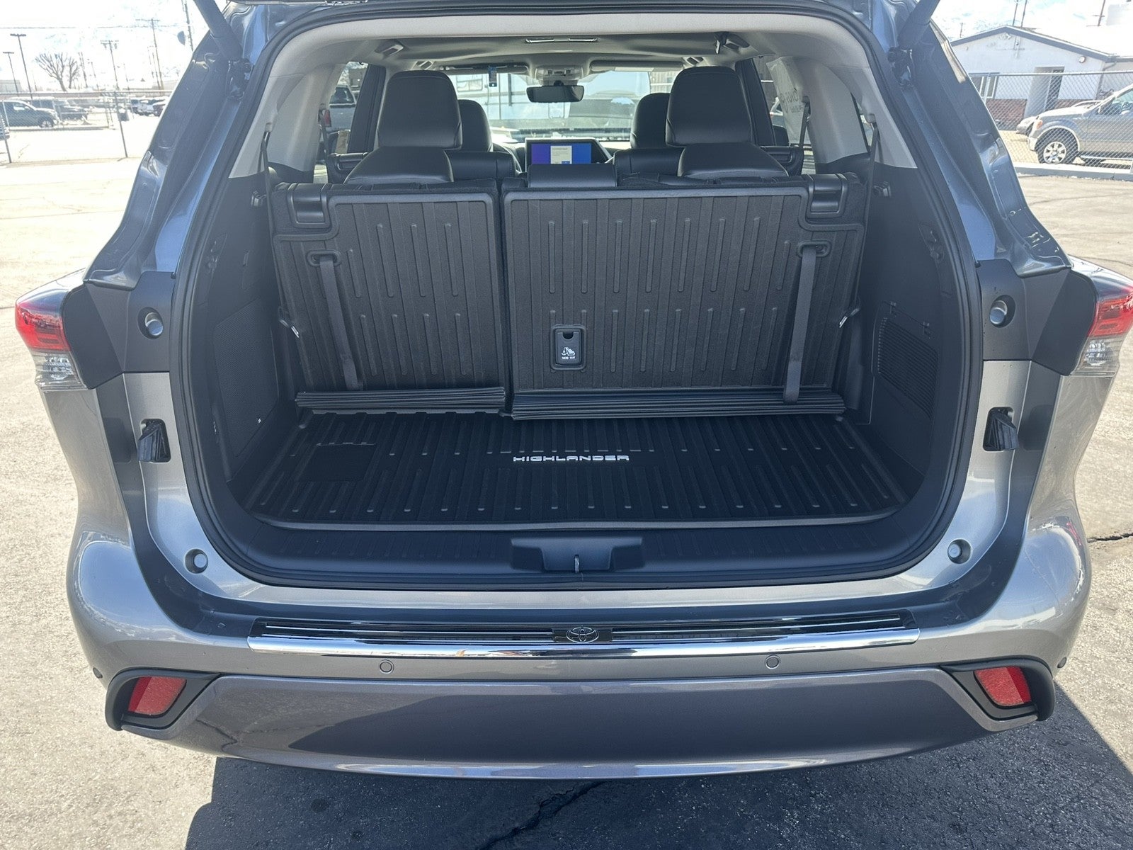 2026 Toyota Highlander Hybrid Hybrid Limited