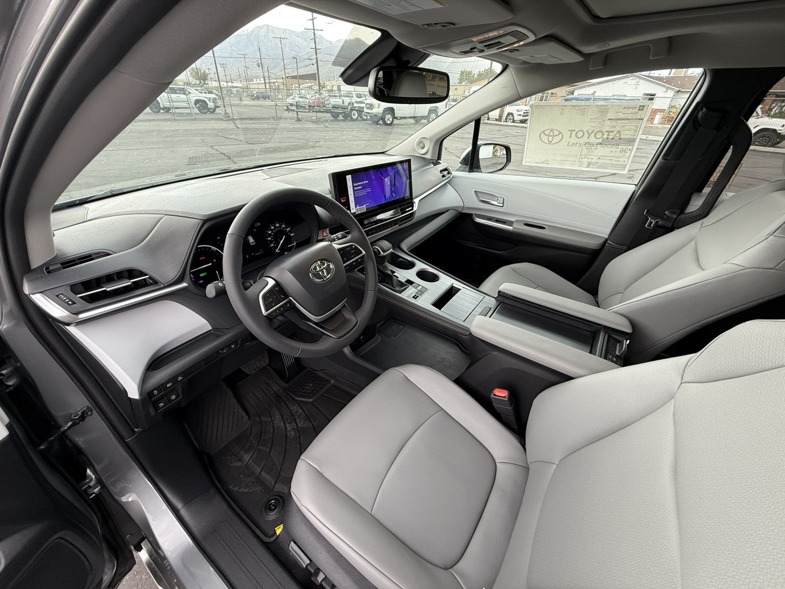 2026 Toyota Sienna XLE
