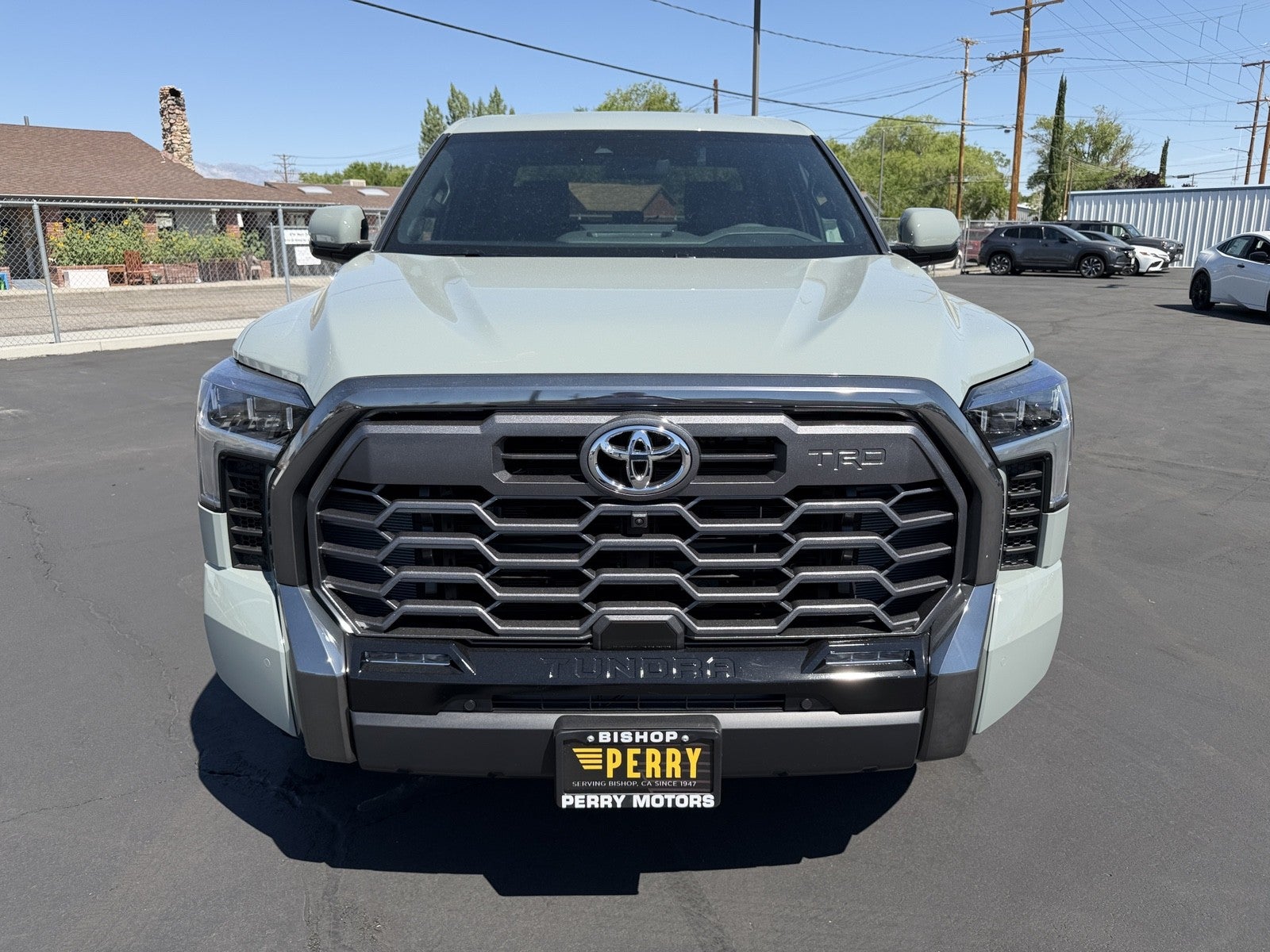 2026 Toyota Tundra i-FORCE MAX Platinum i-FORCE MAX