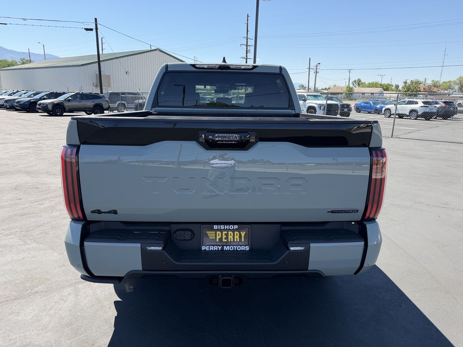 2026 Toyota Tundra i-FORCE MAX Platinum i-FORCE MAX