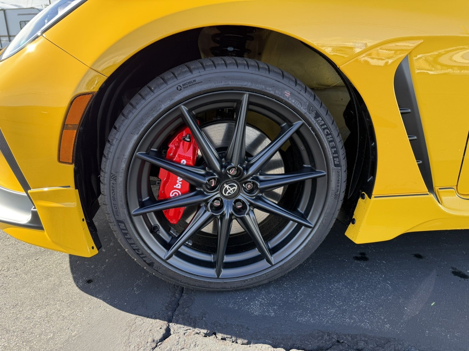 2026 Toyota GR86 GR86 Yuzu Edition