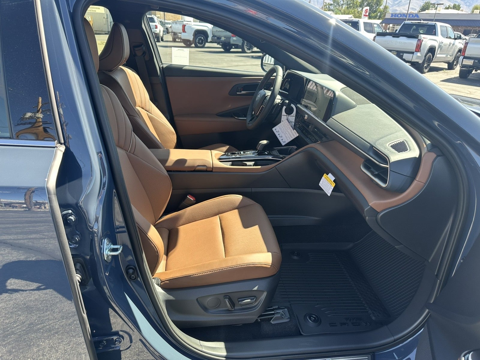 2026 Toyota Toyota Crown Signia XLE
