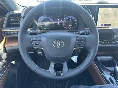 2026 Toyota Toyota Crown Signia XLE