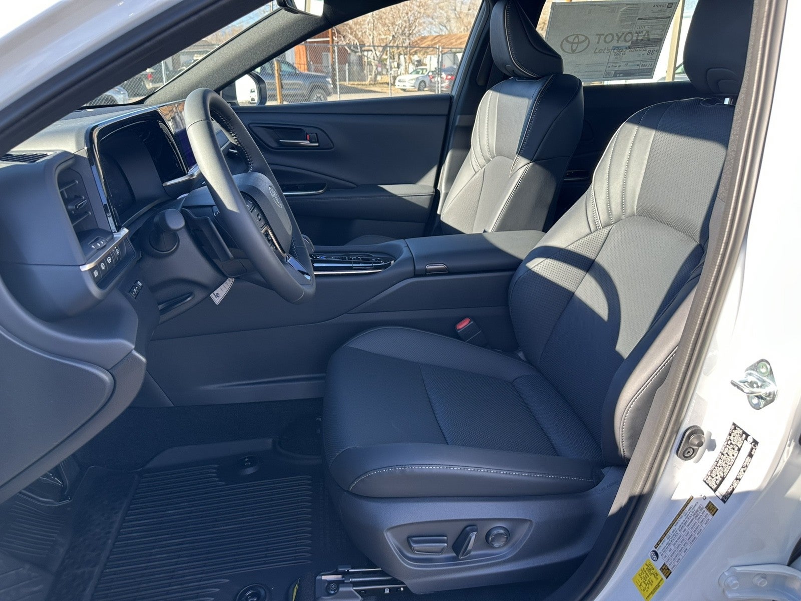 2025 Toyota Toyota Crown Signia XLE