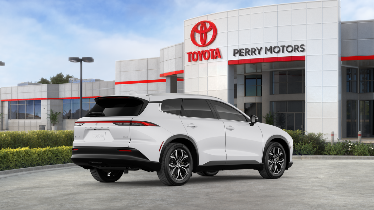 2025 Toyota Toyota Crown Signia XLE