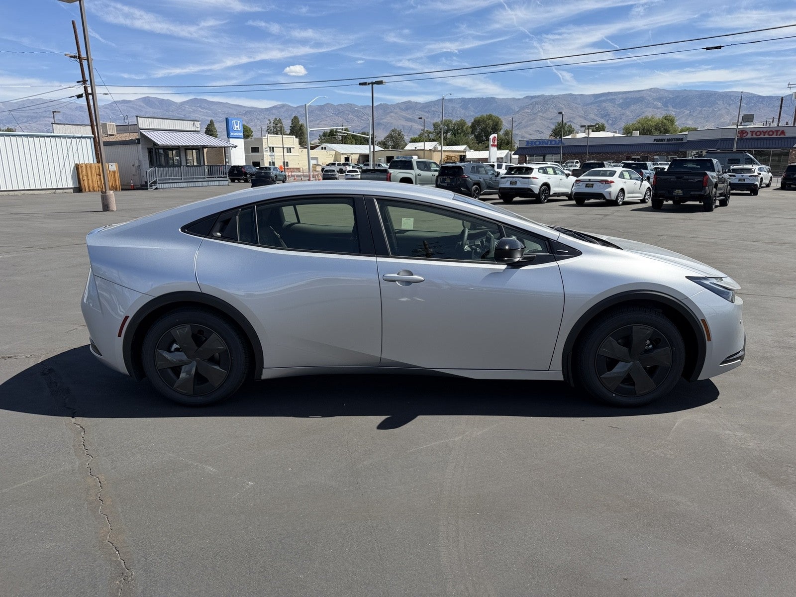 2027 Toyota Prius LE