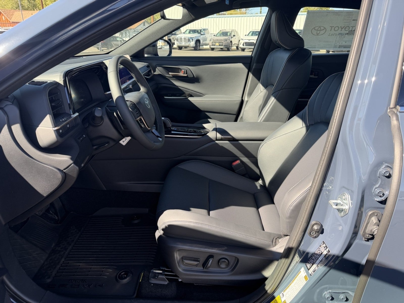2027 Toyota Toyota Crown XLE