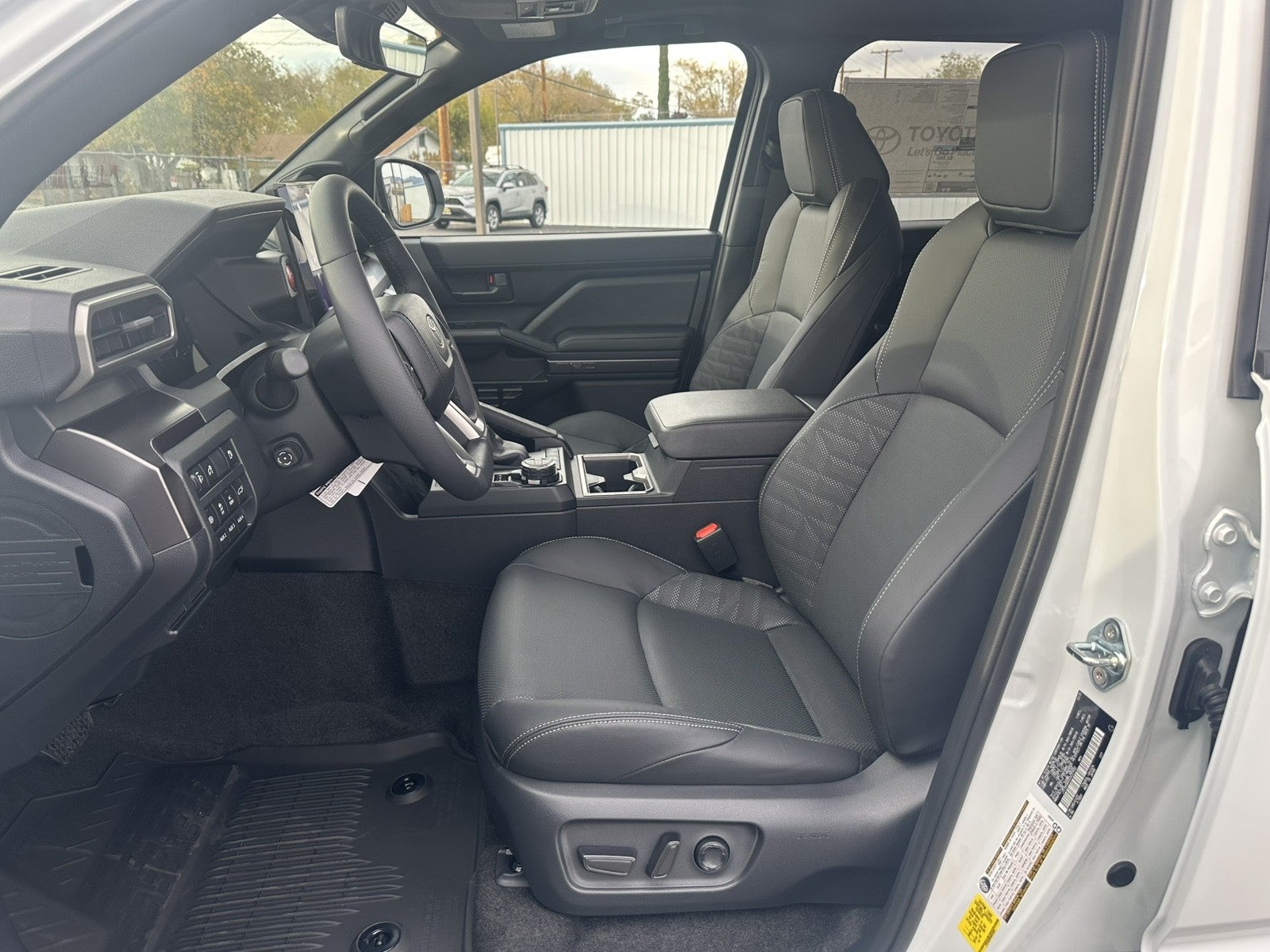 2025 Toyota 4Runner i-FORCE MAX TRD Off-Road Premium i-FORCE MAX