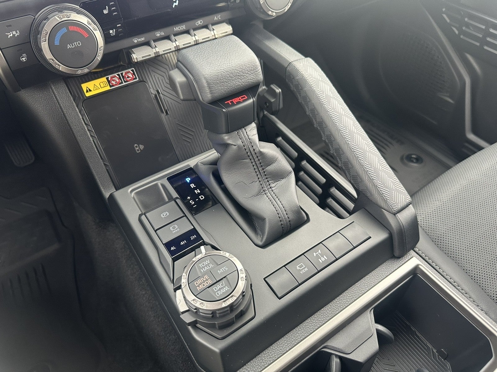 2025 Toyota 4Runner i-FORCE MAX TRD Off-Road Premium i-FORCE MAX