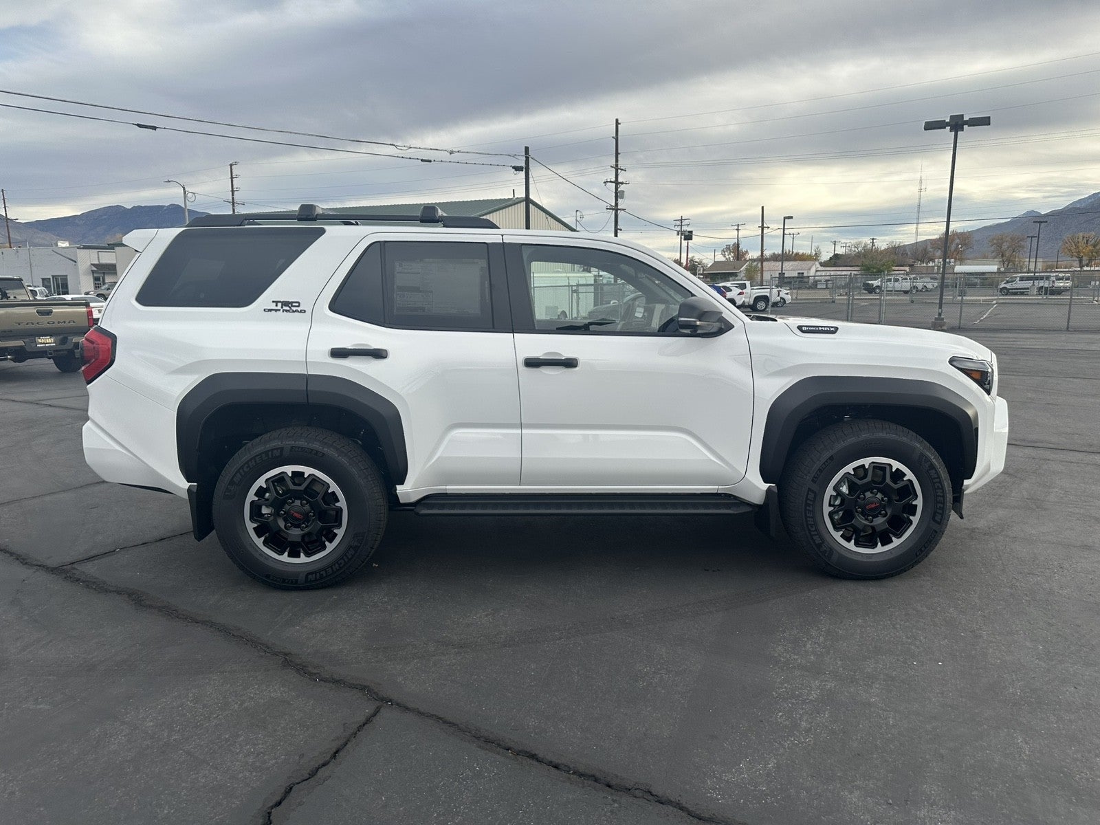 2025 Toyota 4Runner i-FORCE MAX TRD Off-Road Premium i-FORCE MAX