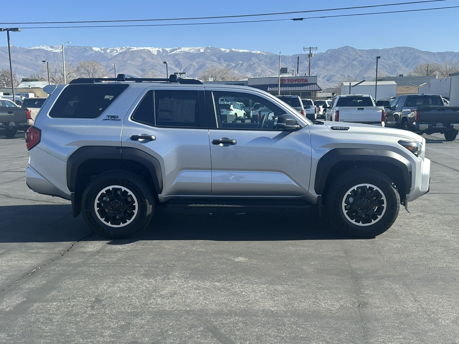 2026 Toyota 4Runner i-FORCE MAX TRD Off-Road Premium i-FORCE MAX