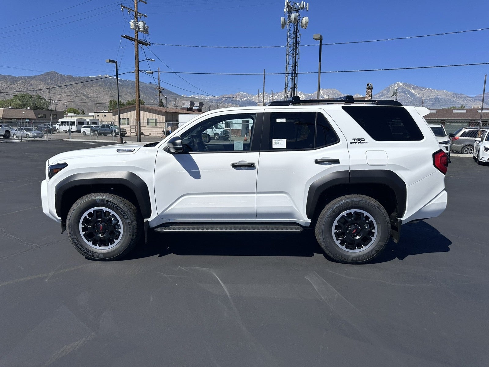 2026 Toyota 4Runner i-FORCE MAX TRD Off-Road Premium i-FORCE MAX