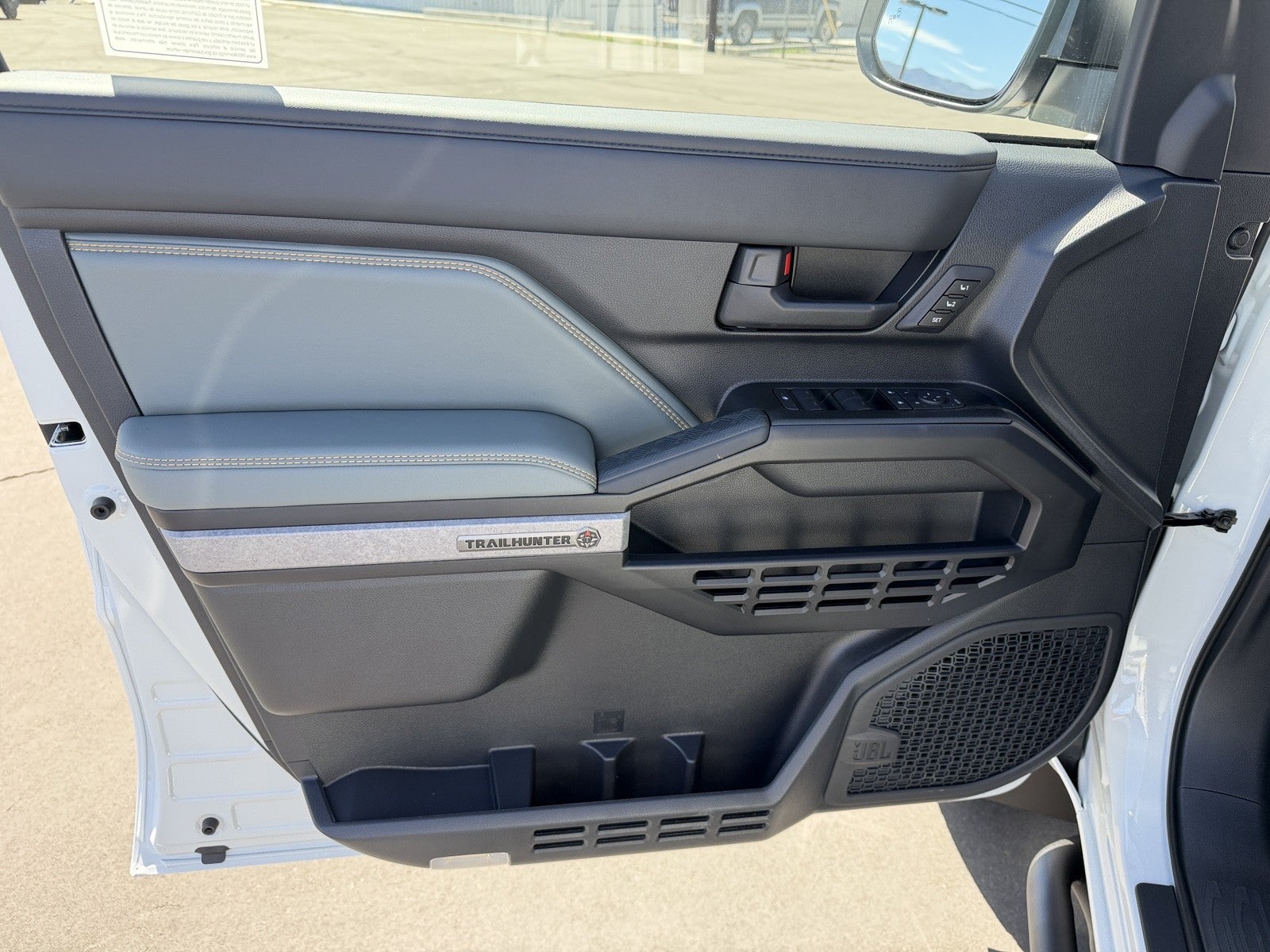 2026 Toyota 4Runner i-FORCE MAX Trailhunter