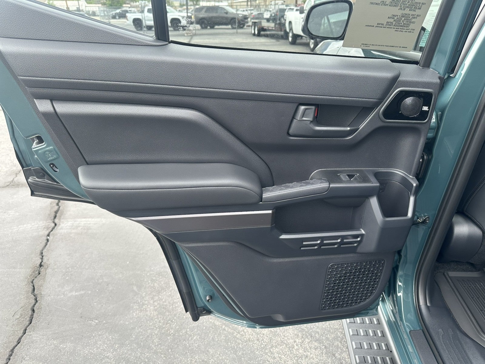 2026 Toyota 4Runner i-FORCE MAX TRD Off-Road Premium i-FORCE MAX